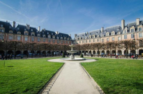 Parisian charm in the heart of the Marais !